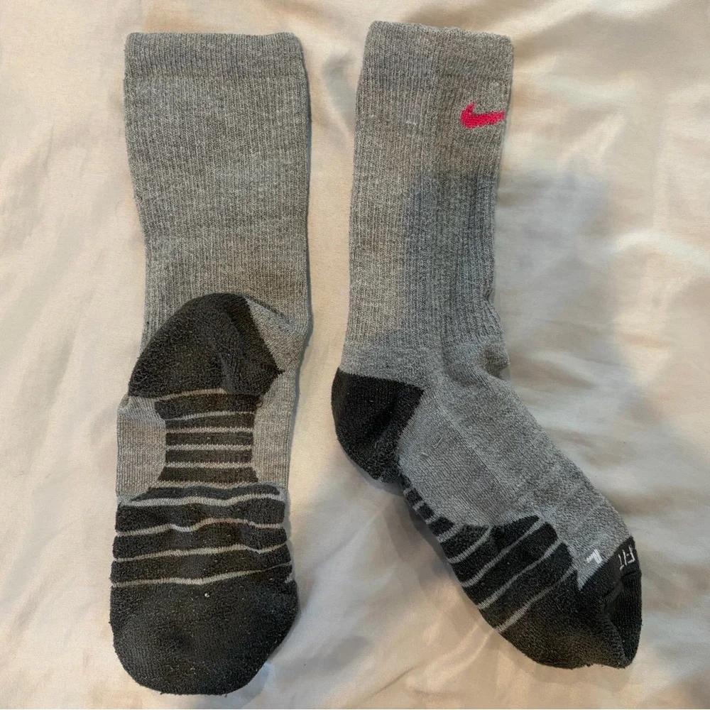 Nike Gray Crew Athletic Socks with Pink Swoosh